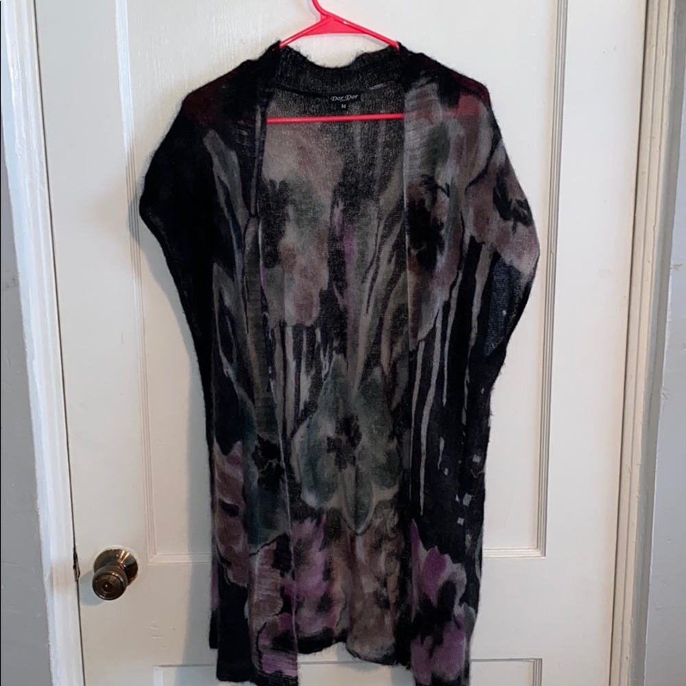 Dor Dor black and purple cardigan